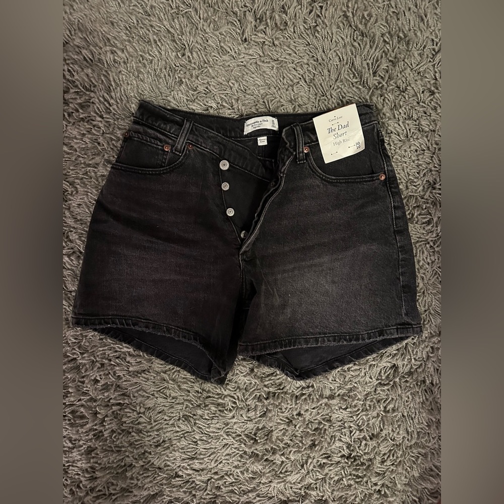 Abercrombie "The Dad" Short Black